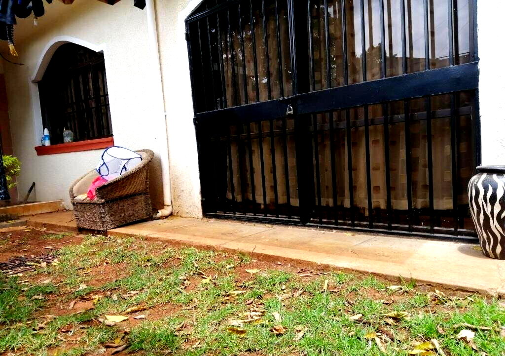 5-Ensuite Townhouse with DSQ & Private Garden - Lavington