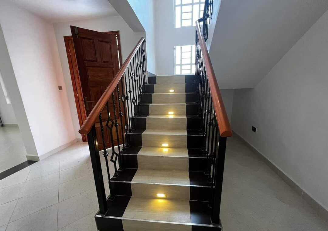 Garden Home with 4BR at KSh 120K