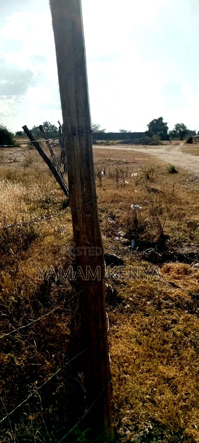 1 Acre for Sale Matuu Machakos - Image 4