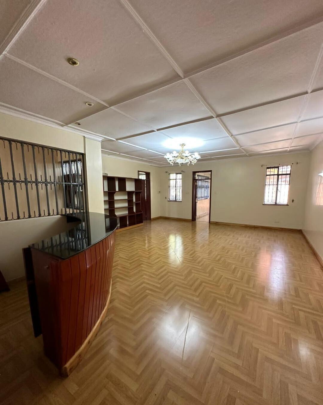 5-Bedroom Townhouse with Pool & Mature Garden – Karen