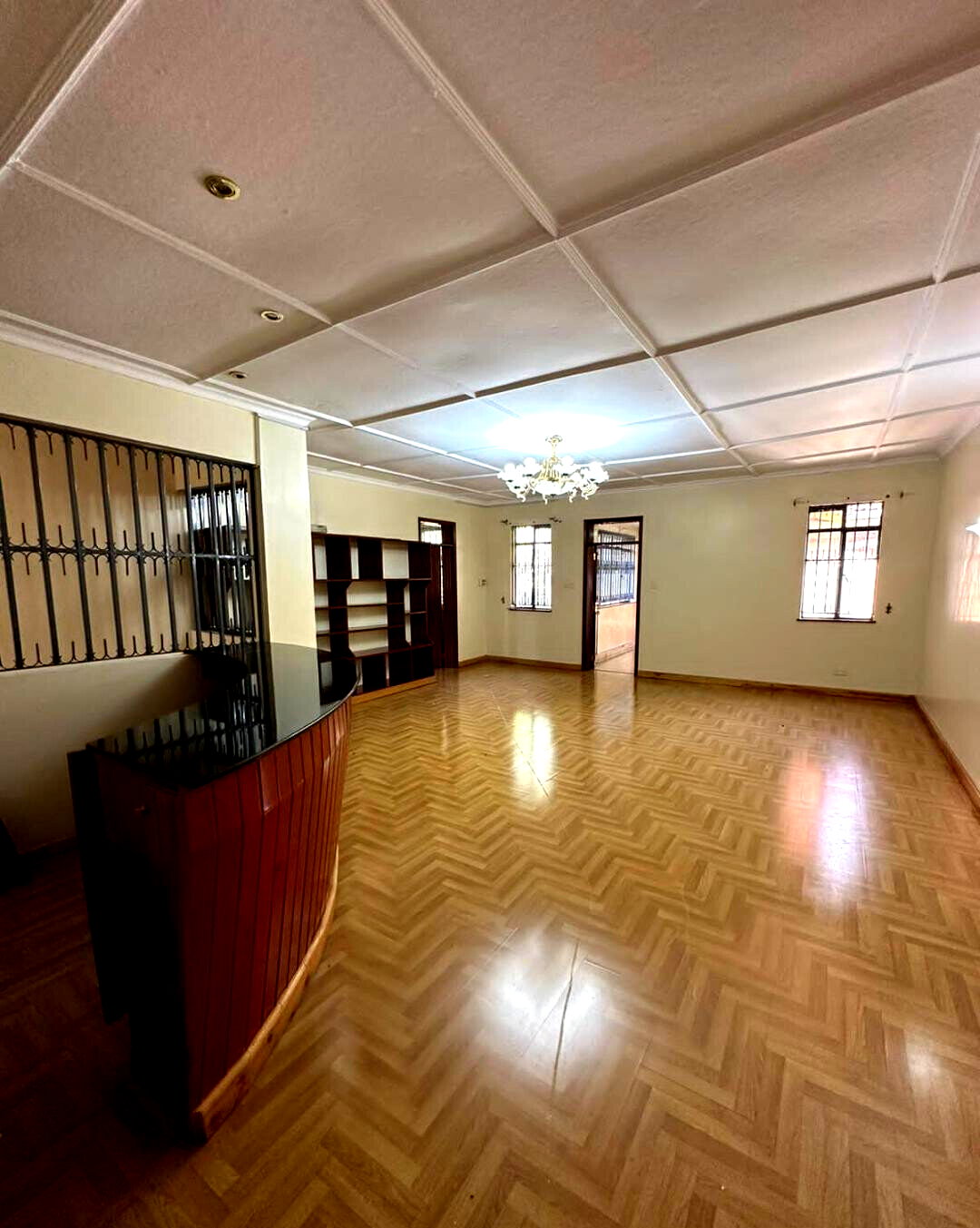 5-Bedroom Townhouse with Pool & Mature Garden – Karen