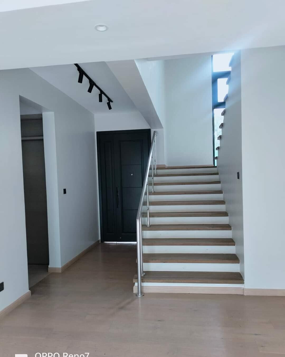 Corner Unit Townhouse with Bigger Garden - Lavington