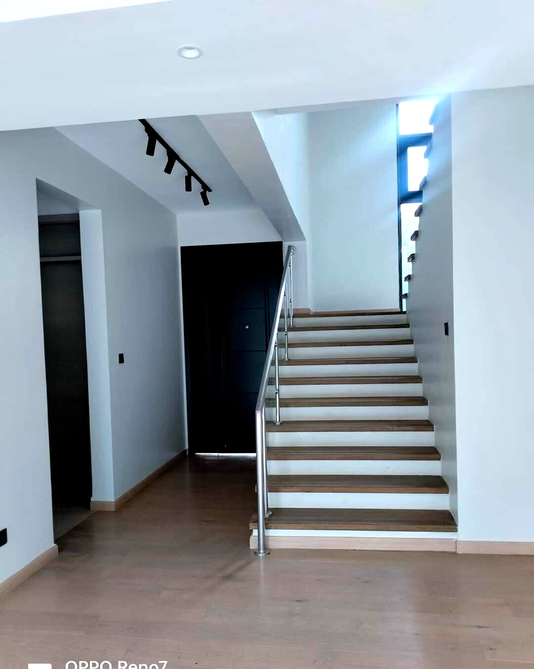 Corner Unit Townhouse with Bigger Garden - Lavington