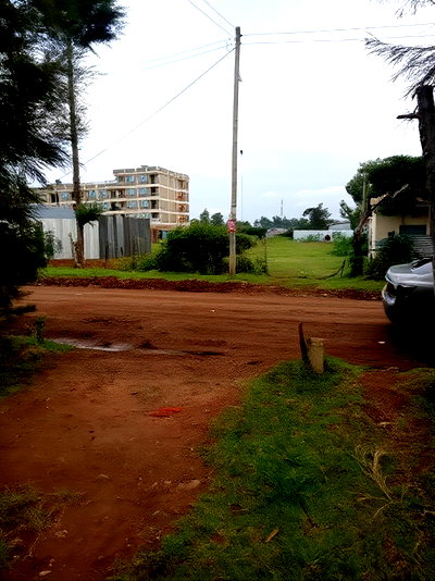 1/4 Plot Kapsoya With Title