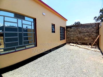 3bdrm Bungalow in Kenyatta Road Estate for rent - Image 9