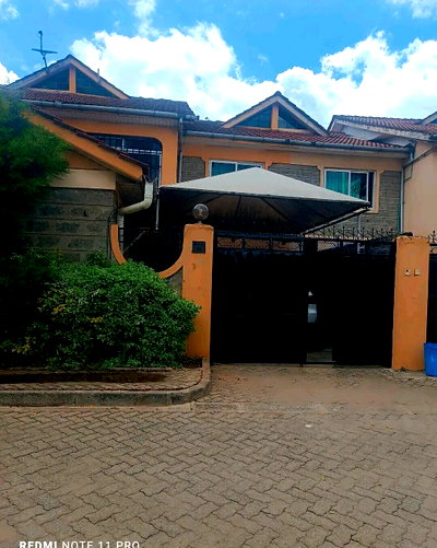 Spacious 4BR Garden Home