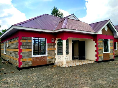 4bdrm Bungalow in Kiserian Magadi Road for sale - Image 1