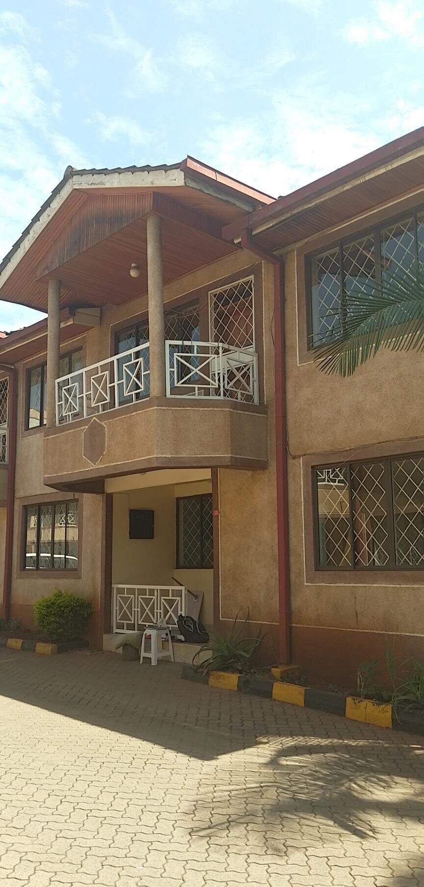 Executive 4BR Townhouse with DSQ in Kileleshwa - Nairobi