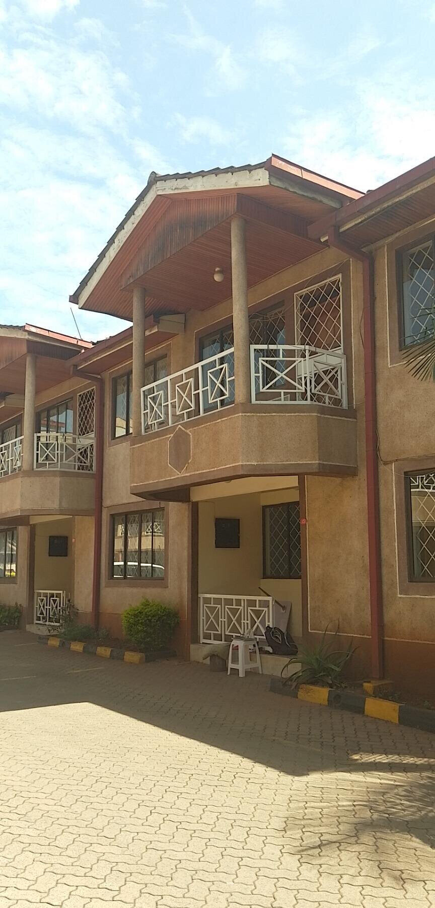 Executive 4BR Townhouse with DSQ in Kileleshwa - Nairobi