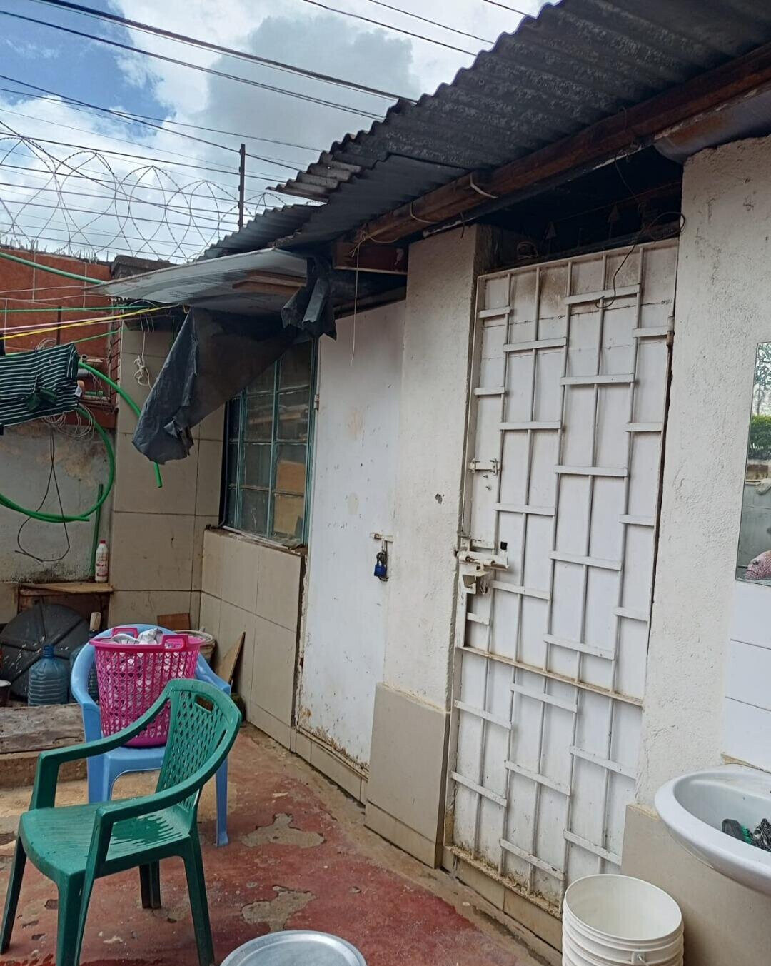 3-Level Master Ensuite Townhouse with DSQ - Parklands