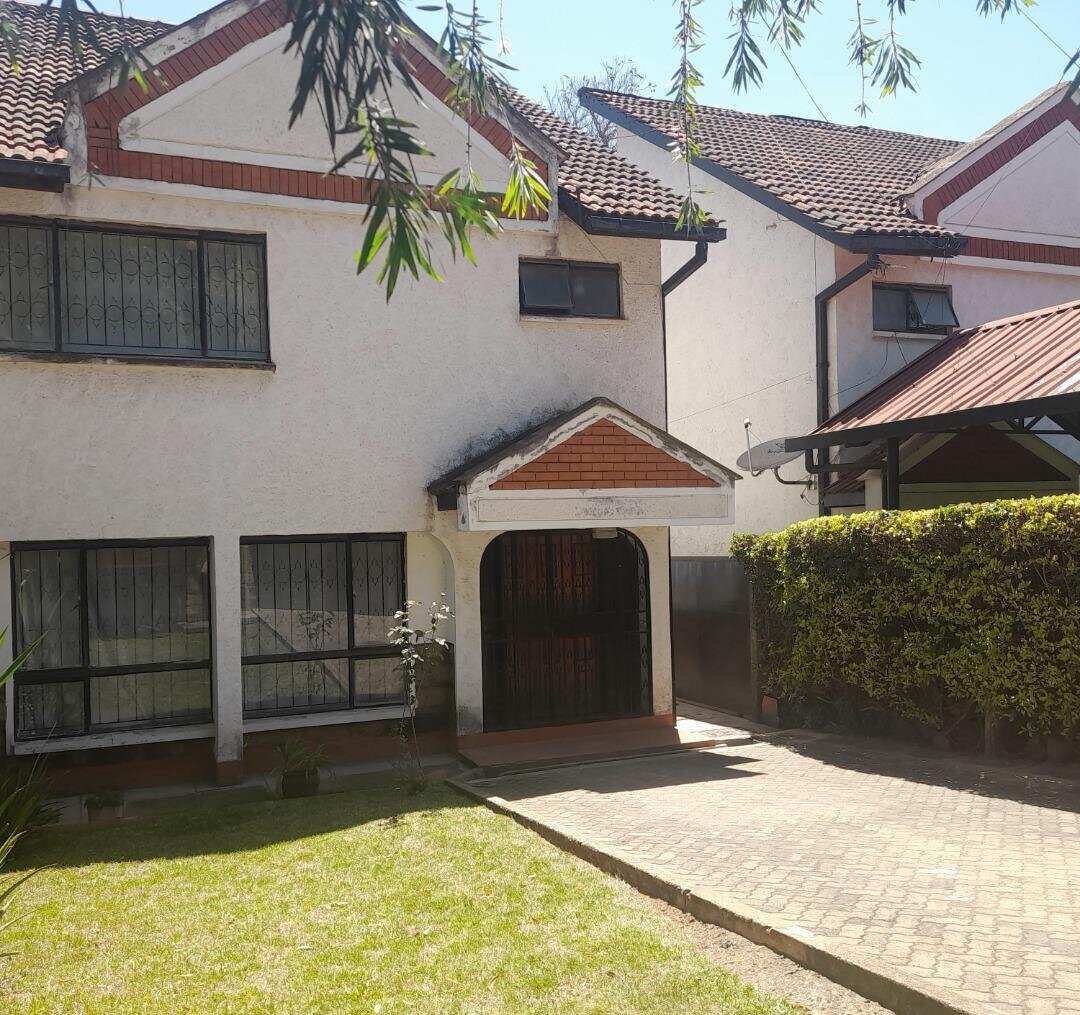 Distress Sale 4BR Maisonette with DSQ - Kileleshwa