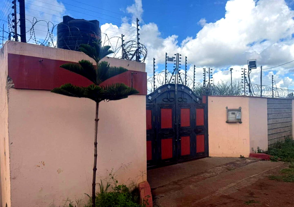 4BR Townhouse with Office & Poultry Houses - Kenyatta Road, Ruiru