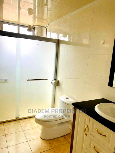 Office to Let - Image 7