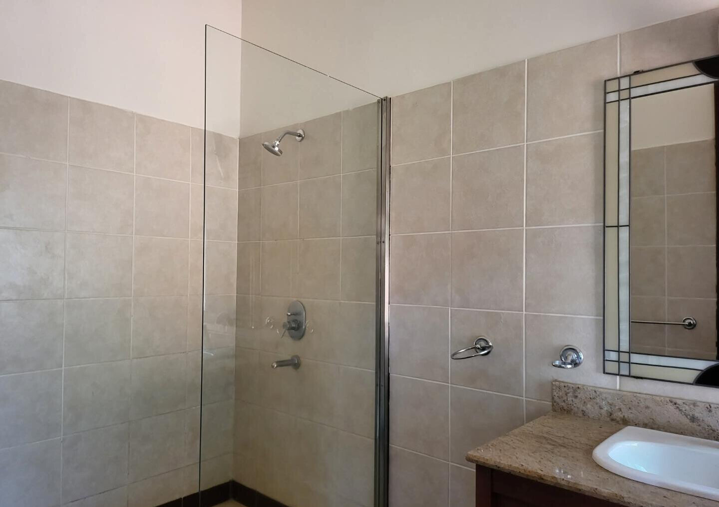 0.14 Acre 5BR Haven at KSh 570K