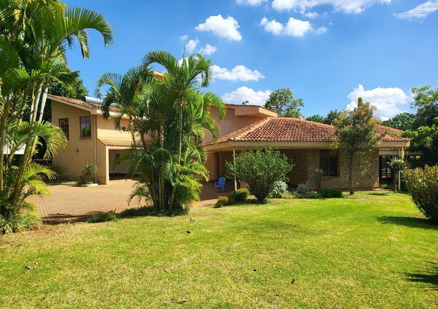 0.14 Acre 5BR Haven at KSh 570K