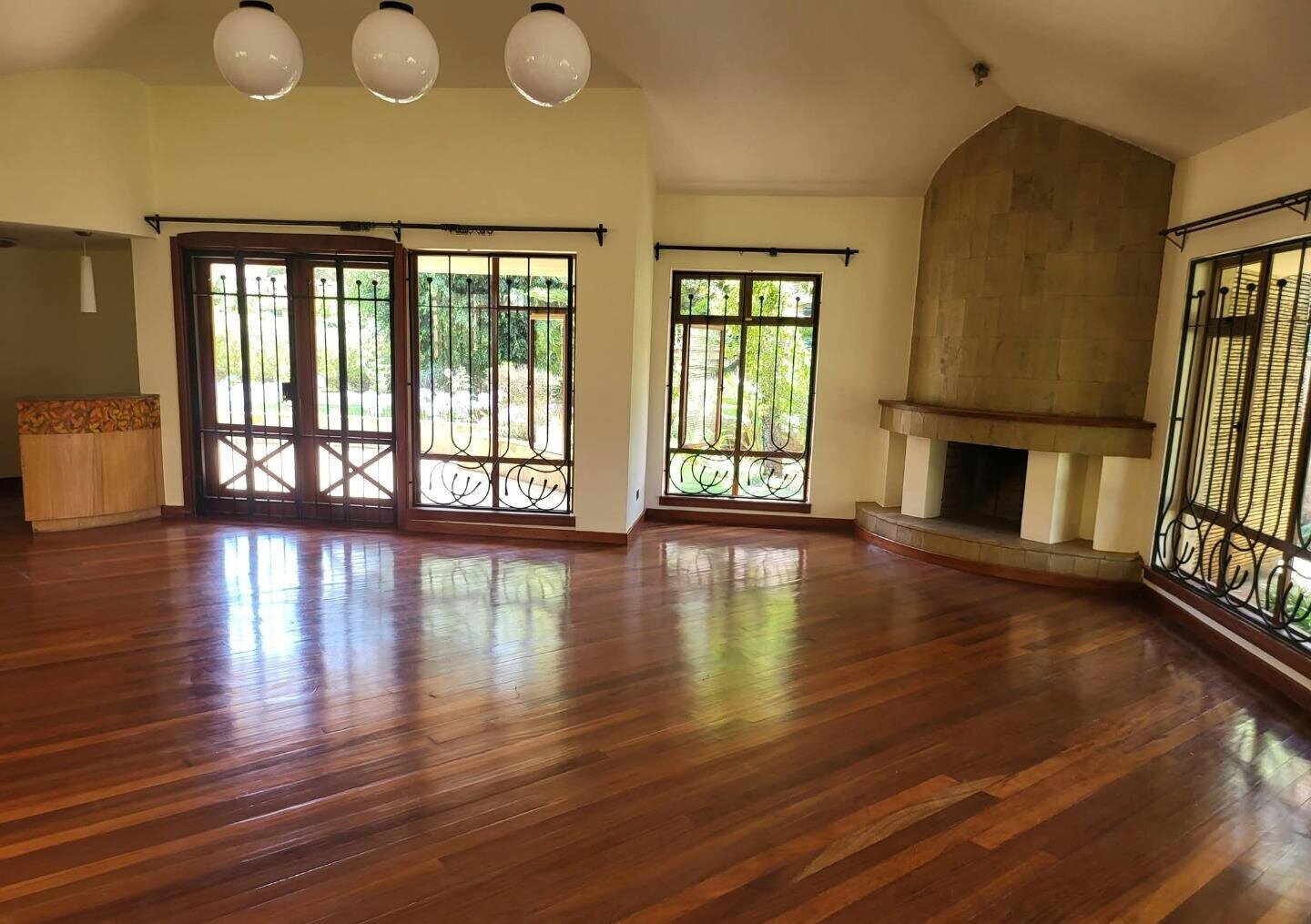 0.14 Acre 5BR Haven at KSh 570K