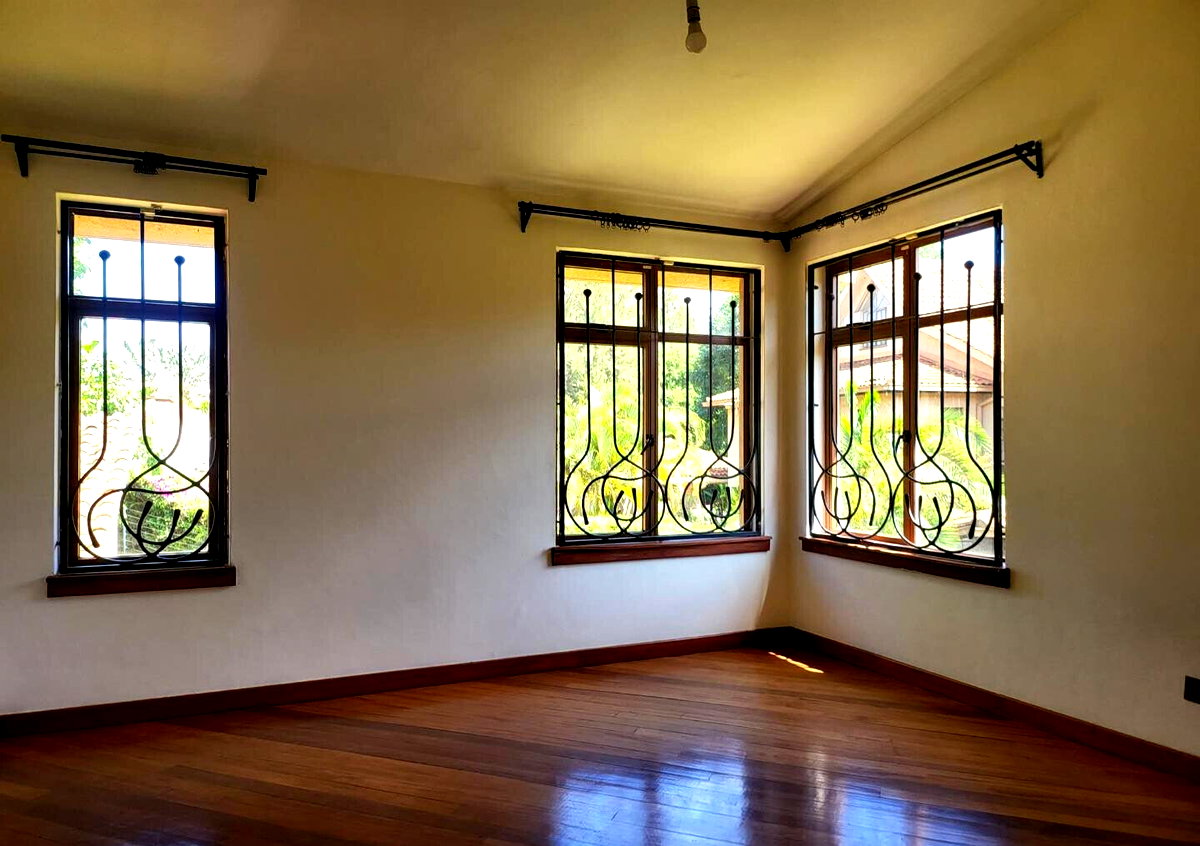 0.14 Acre 5BR Haven at KSh 570K