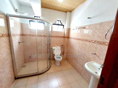 4bdrm Mansion in Safari Park, Thome for rent - Image 13