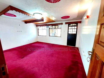 4bdrm Mansion in Safari Park, Thome for rent - Image 12
