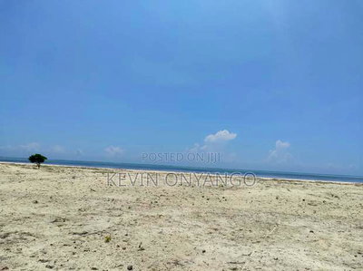 9 Acres of Beach Front Plots, Watamu - Image 8