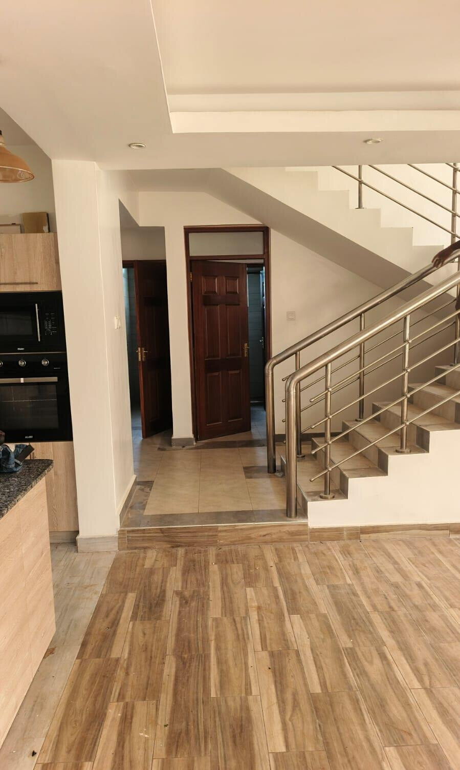 Garden Oasis with 4BR & Parking