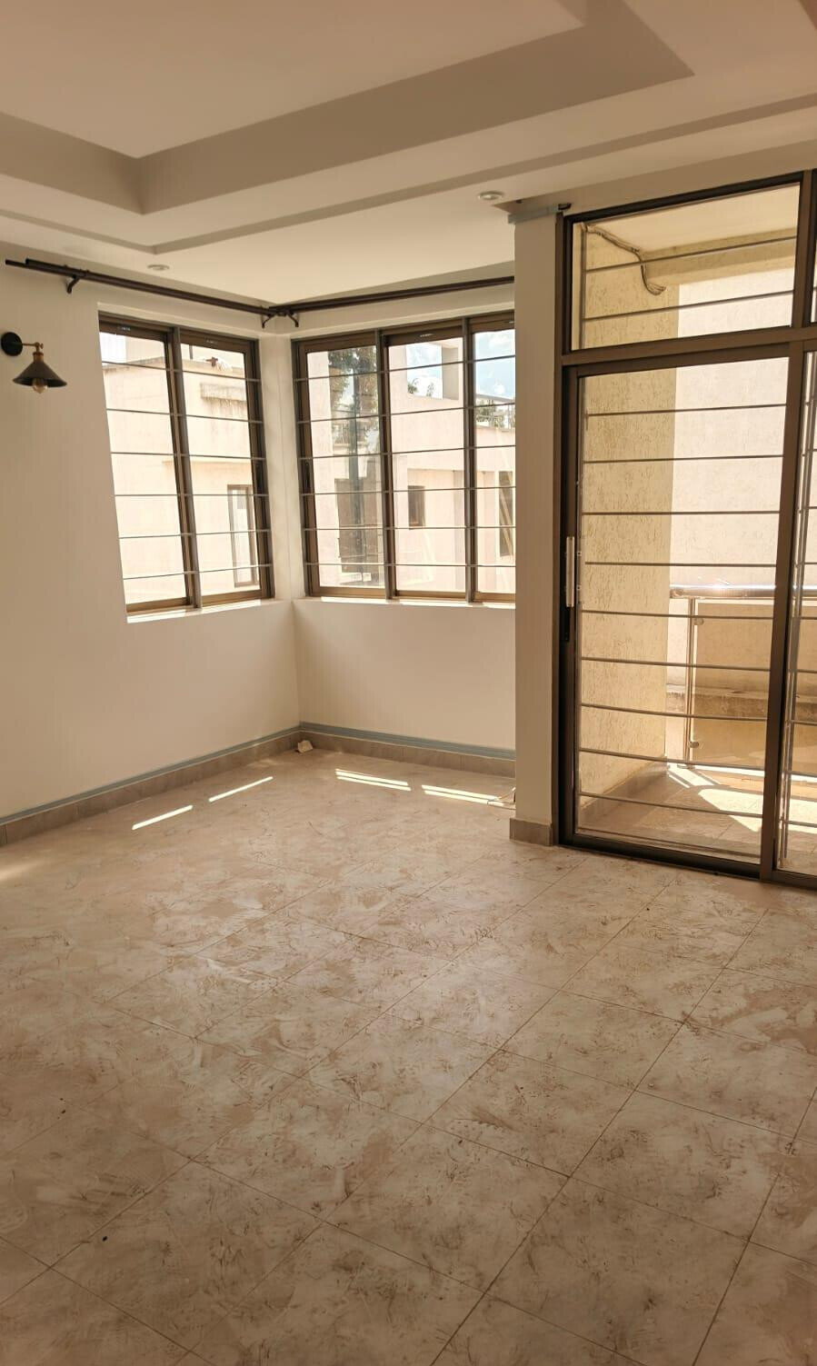 Garden Oasis with 4BR & Parking