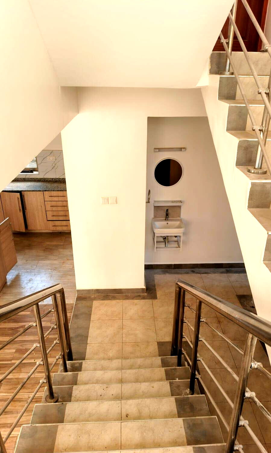 Garden Oasis with 4BR & Parking