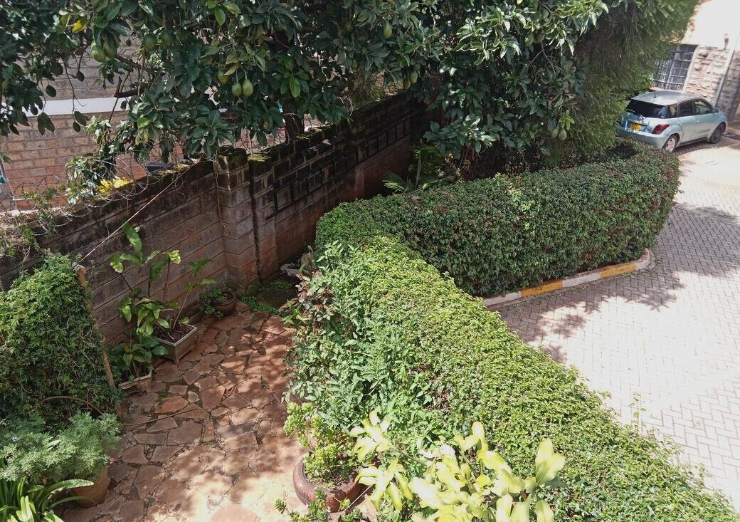 5BR Townhouse with Garden at KSh 48M
