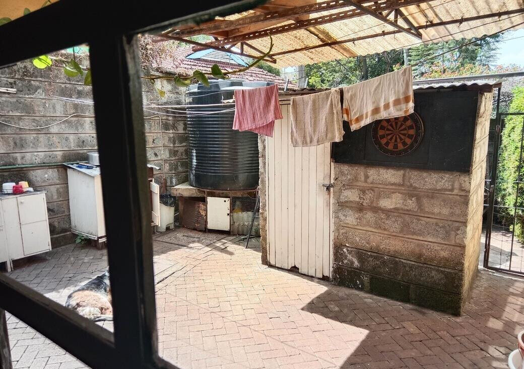 5BR Townhouse with Garden at KSh 48M