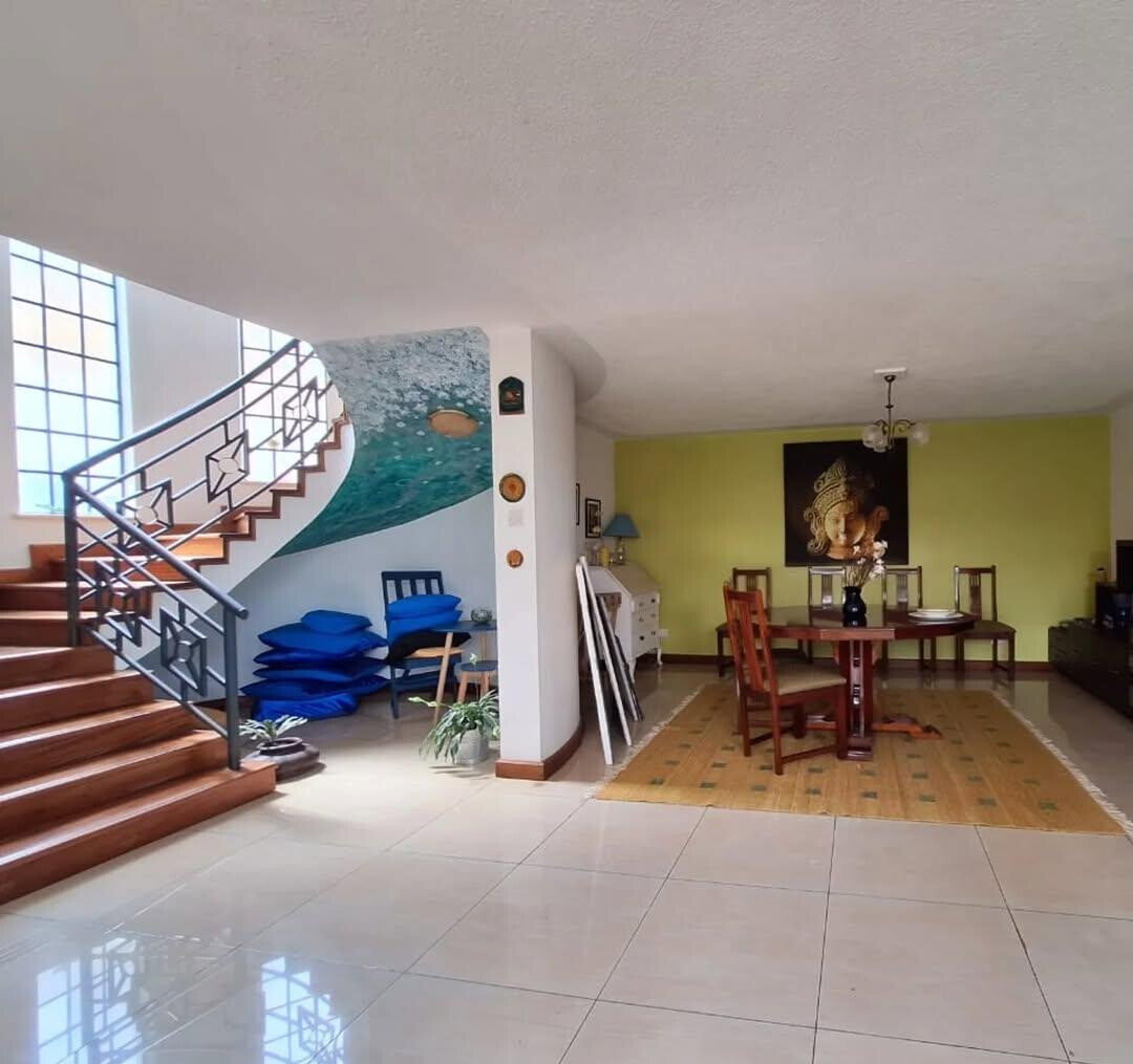 4-Ensuite Townhouse with Pool & Solar on Grevillea Grove - Westlands