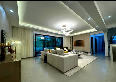 3BR All-Ensuite with Rooftop Pool & Gym - Kilimani