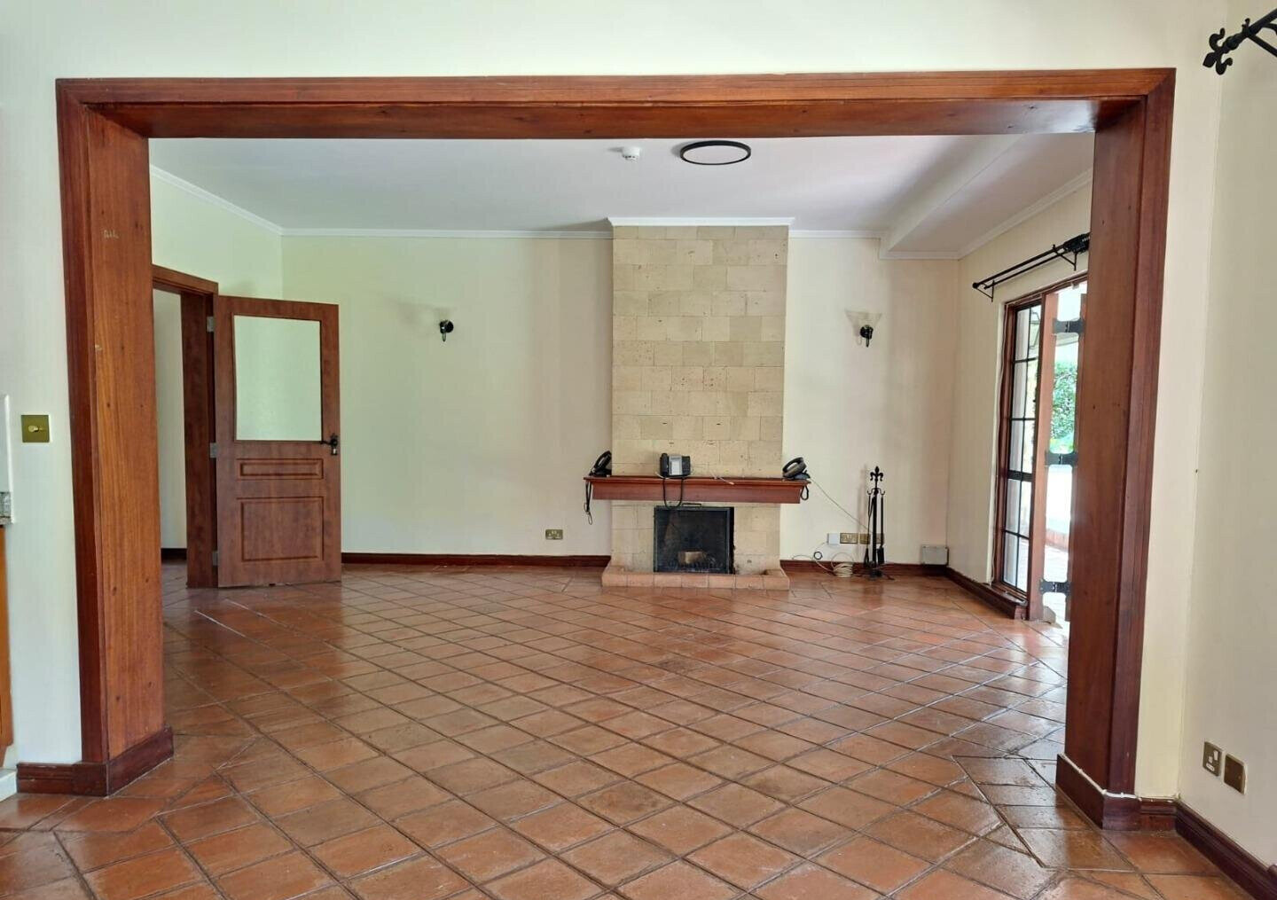 0.19 Acre Townhouse in Ridgeways