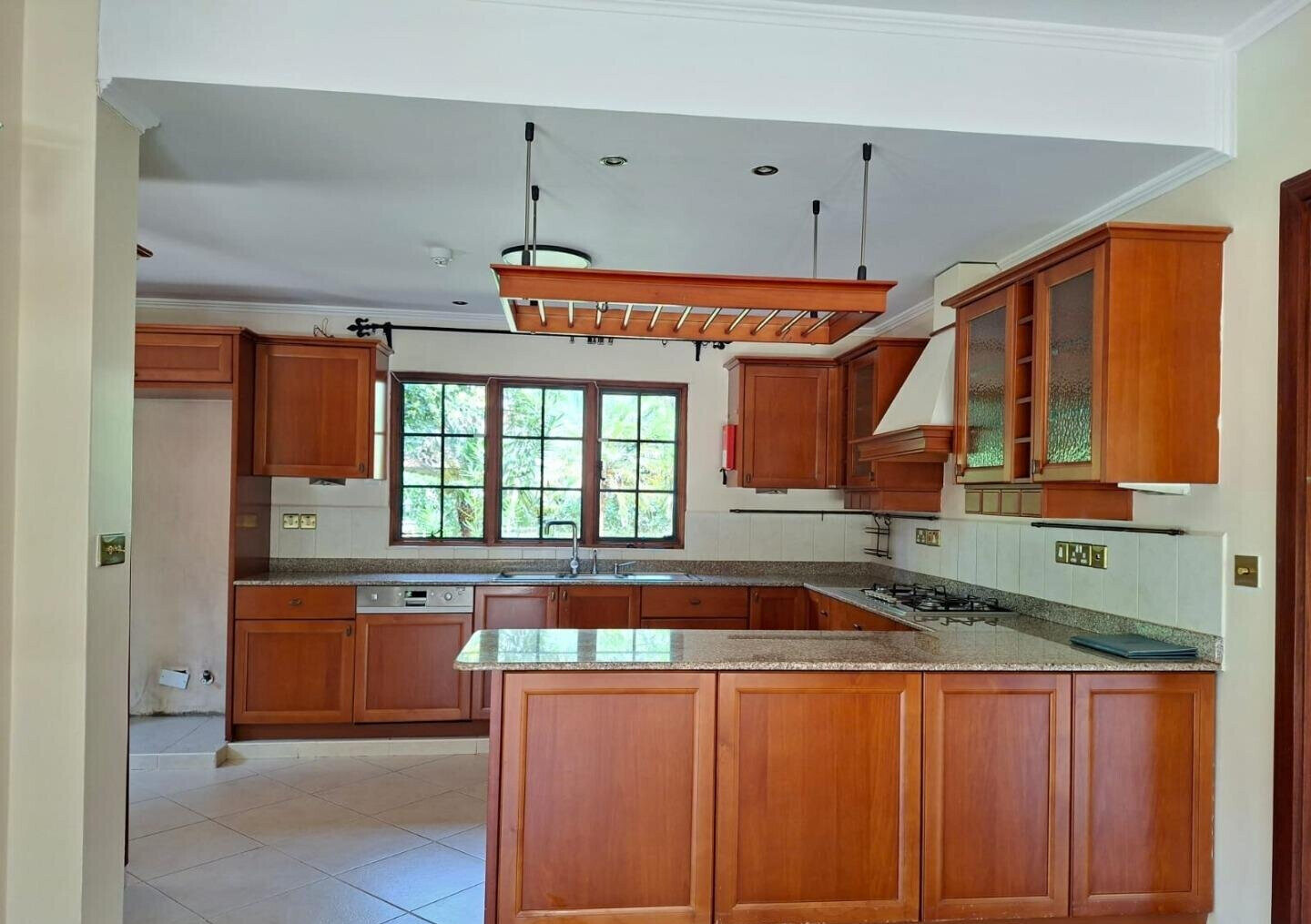 0.19 Acre Townhouse in Ridgeways