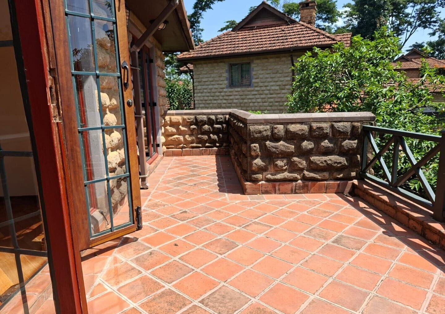 0.19 Acre Townhouse in Ridgeways