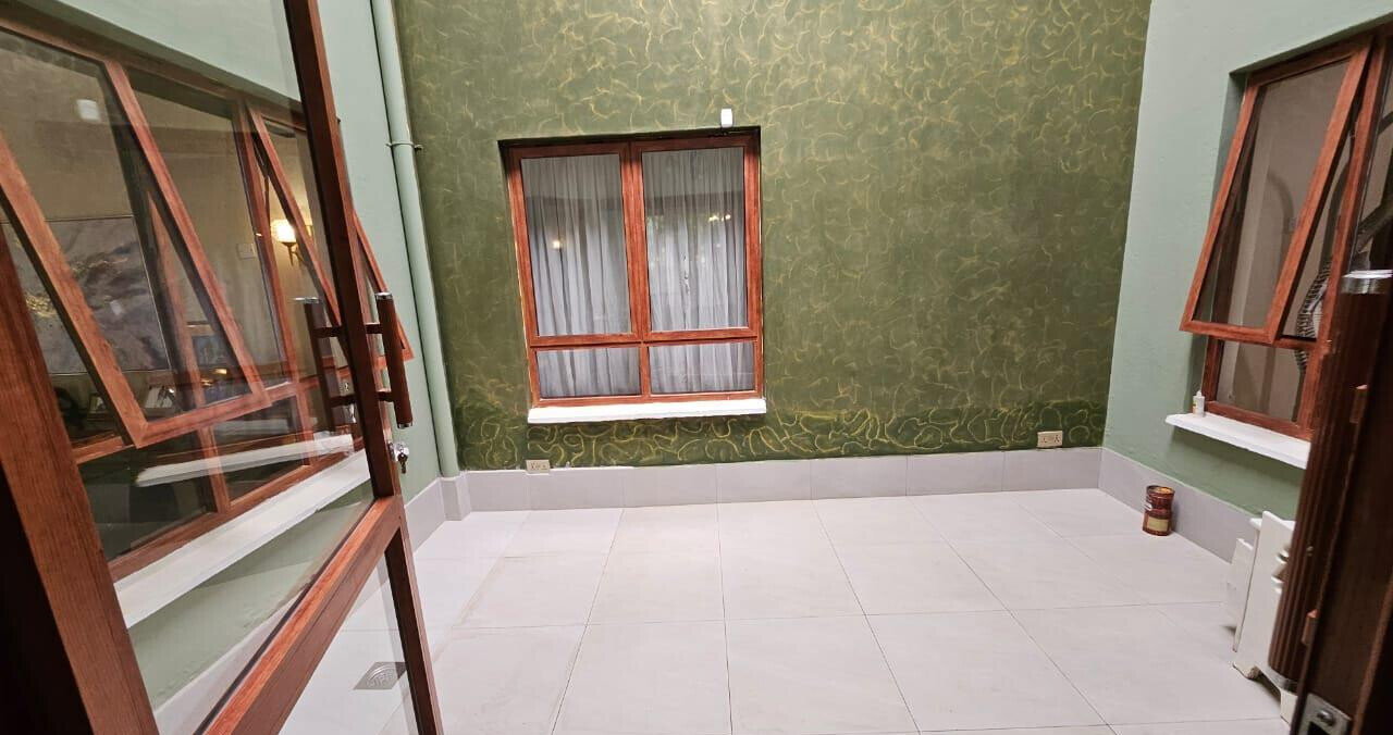 5BR Townhouse with Indoor-Outdoor Flow & DSQ - Runda