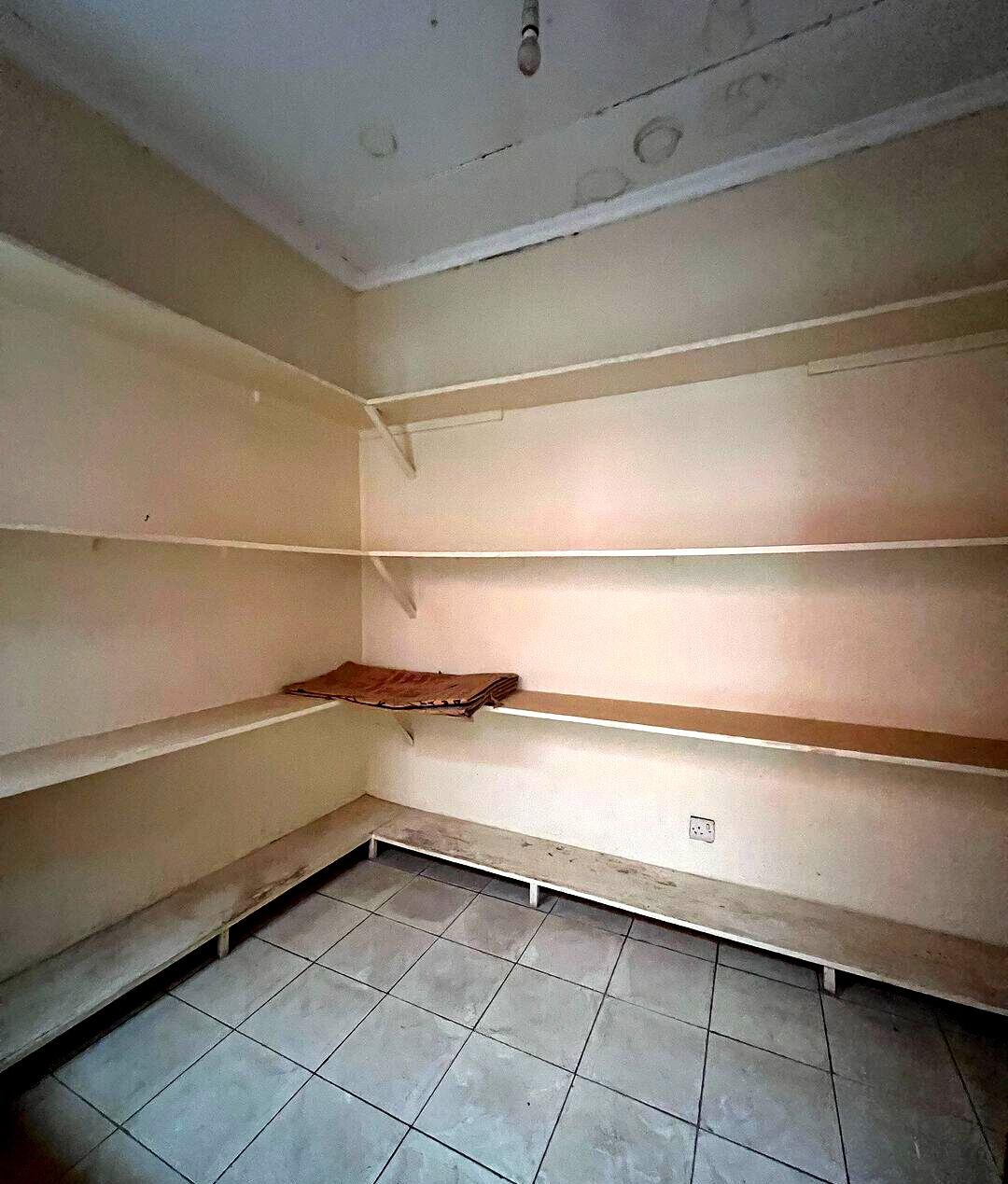 4BR Townhouse with Guest Ensuite Downstairs & DSQ - Kileleshwa
