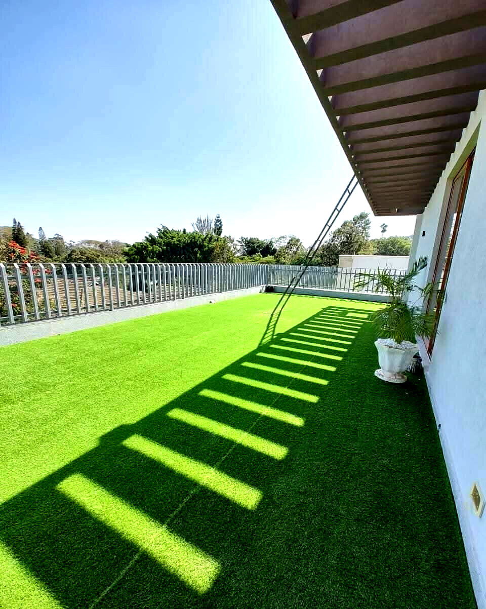 6-Ensuite Townhouse with Rooftop Terrace & Gym - Lavington