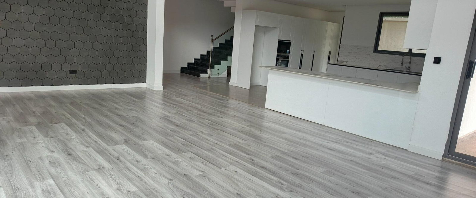 Custom-Designed 5BR Villa with Double-Height Ceilings - Lavington