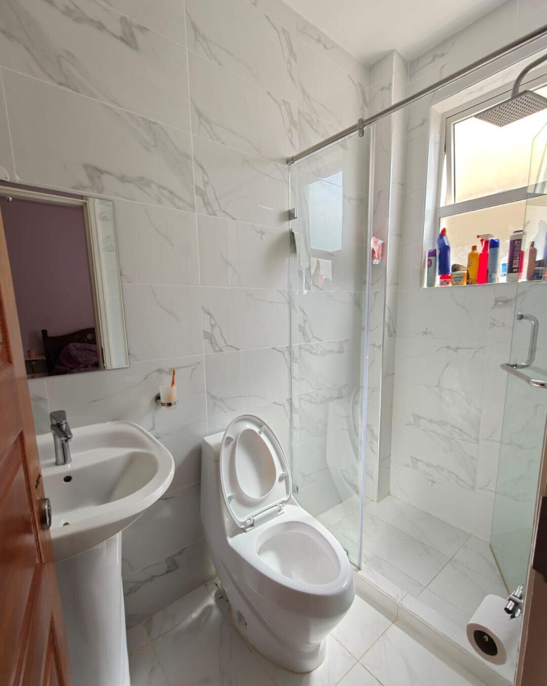4BR Townhouse with Pool, Gym & DSQ - Kitengela