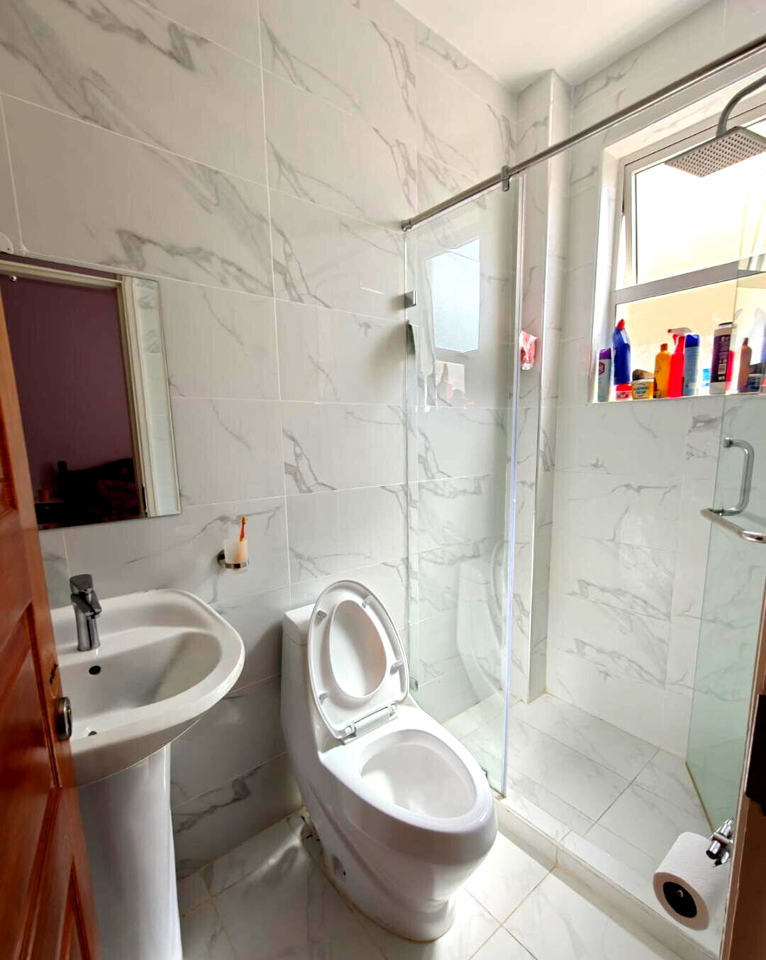 4BR Townhouse with Pool, Gym & DSQ - Kitengela