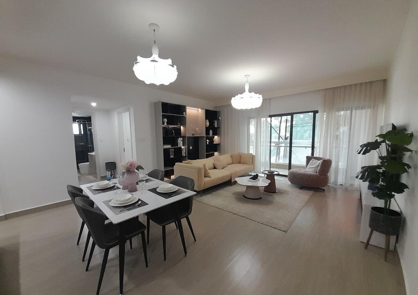 2BR Ready Apartment with Heated Pool & Sauna - Kilimani