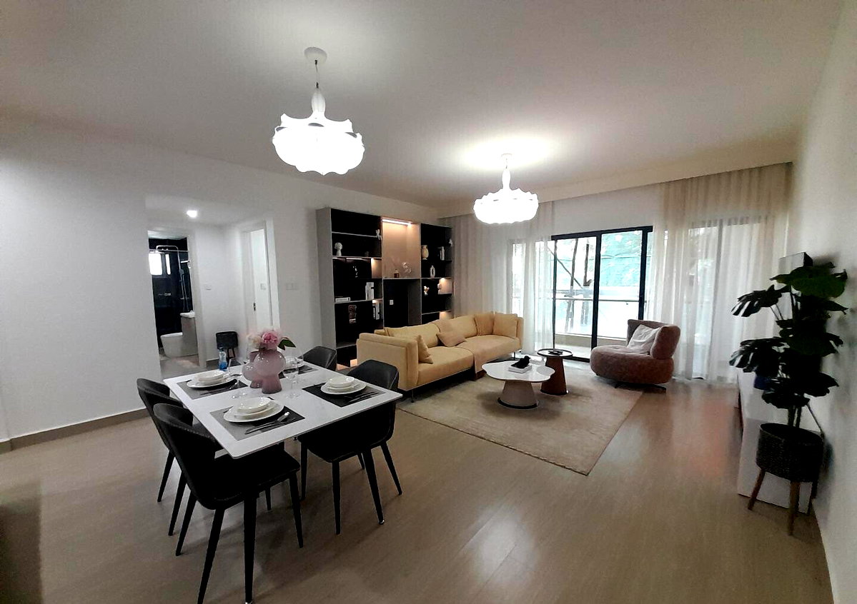 2BR Ready Apartment with Heated Pool & Sauna - Kilimani