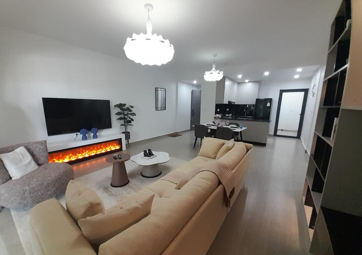 2BR Ready Apartment with Heated Pool & Sauna - Kilimani