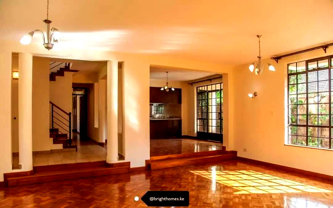 4-Ensuite Townhouse with Fireplace & Private Garden - Lavington