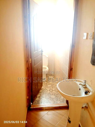 1bdrm House in Kiamunyi Olivin, Nakuru Town West for rent - Image 5