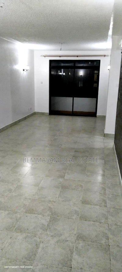 3bdrm Apartment in Hazel Apartment, South B for sale - Image 7
