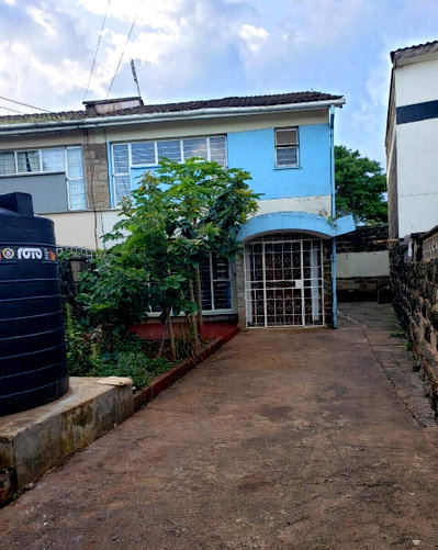 3BR Townhouse with Bedsitter & Tarmac Driveway - South C