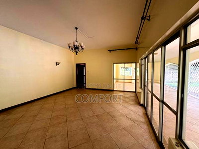 7bdrm Mansion in Un, Runda for rent - Image 13
