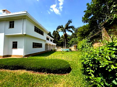 7bdrm Mansion in Un, Runda for rent - Image 1