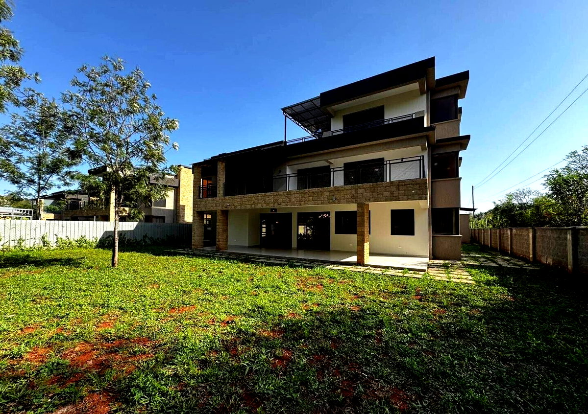 Newly Built 6-Bed Villa in Exclusive 3-Unit Gated Estate – Karen